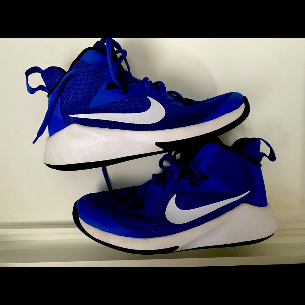 Nike Size 4Y